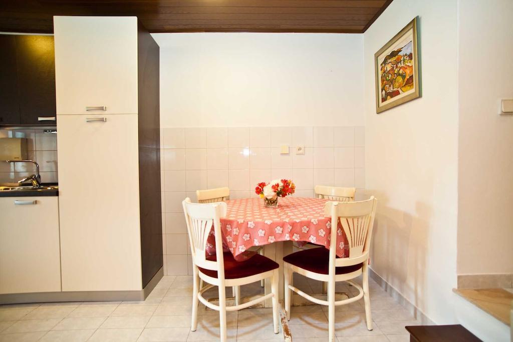 Apartment Kastelet Split Room photo