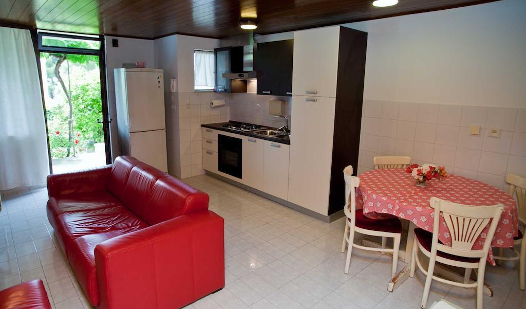 Apartment Kastelet Split Exterior photo